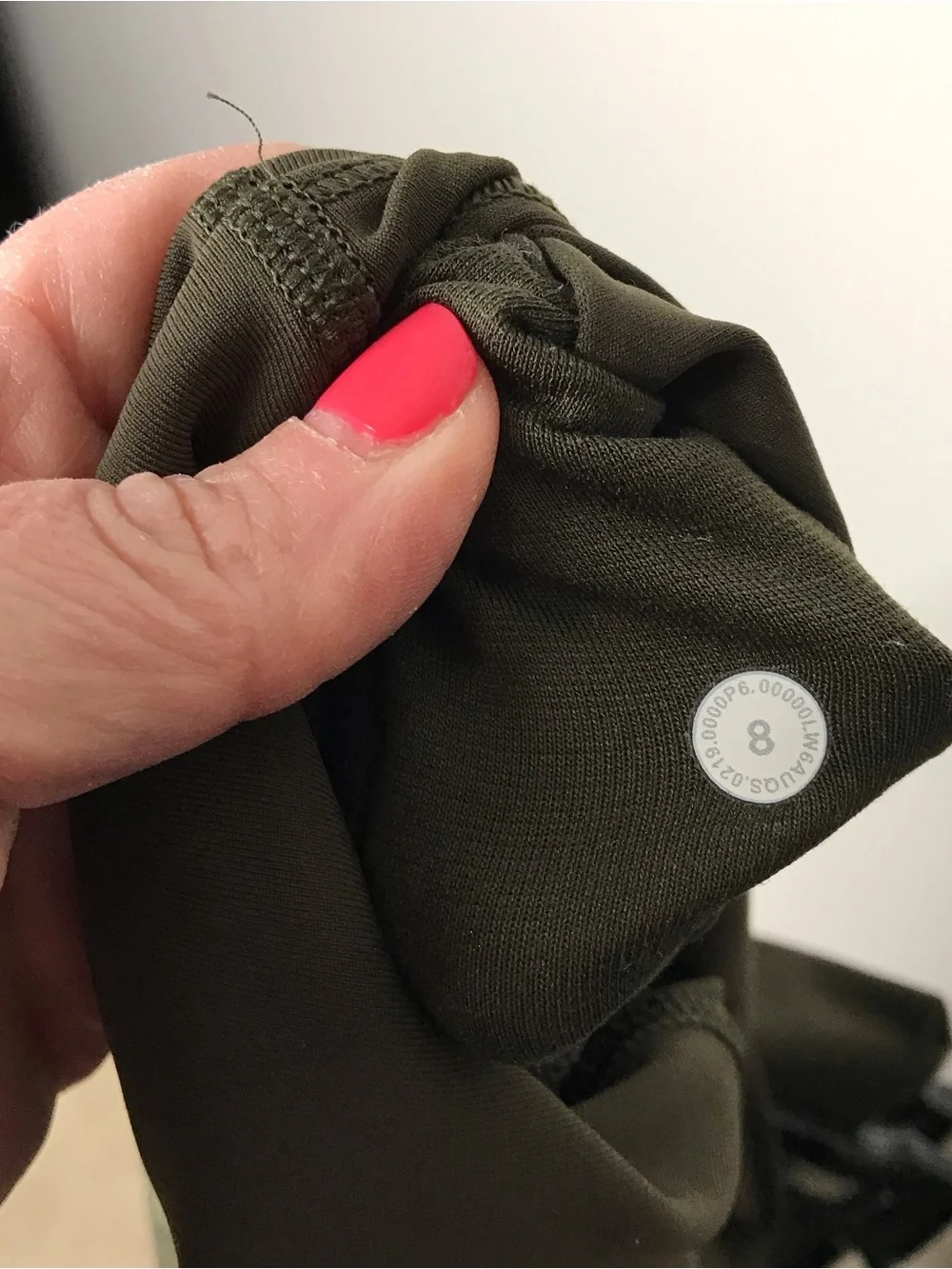 Lululemon Athletica Wunder Under HR Crop Leggings Sz 8 inseam 21”